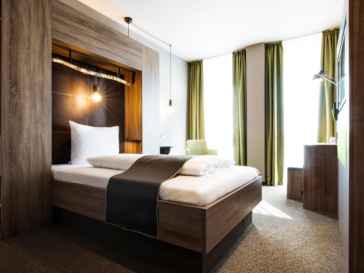 Riku Hotel Ουλμ Εξωτερικό φωτογραφία